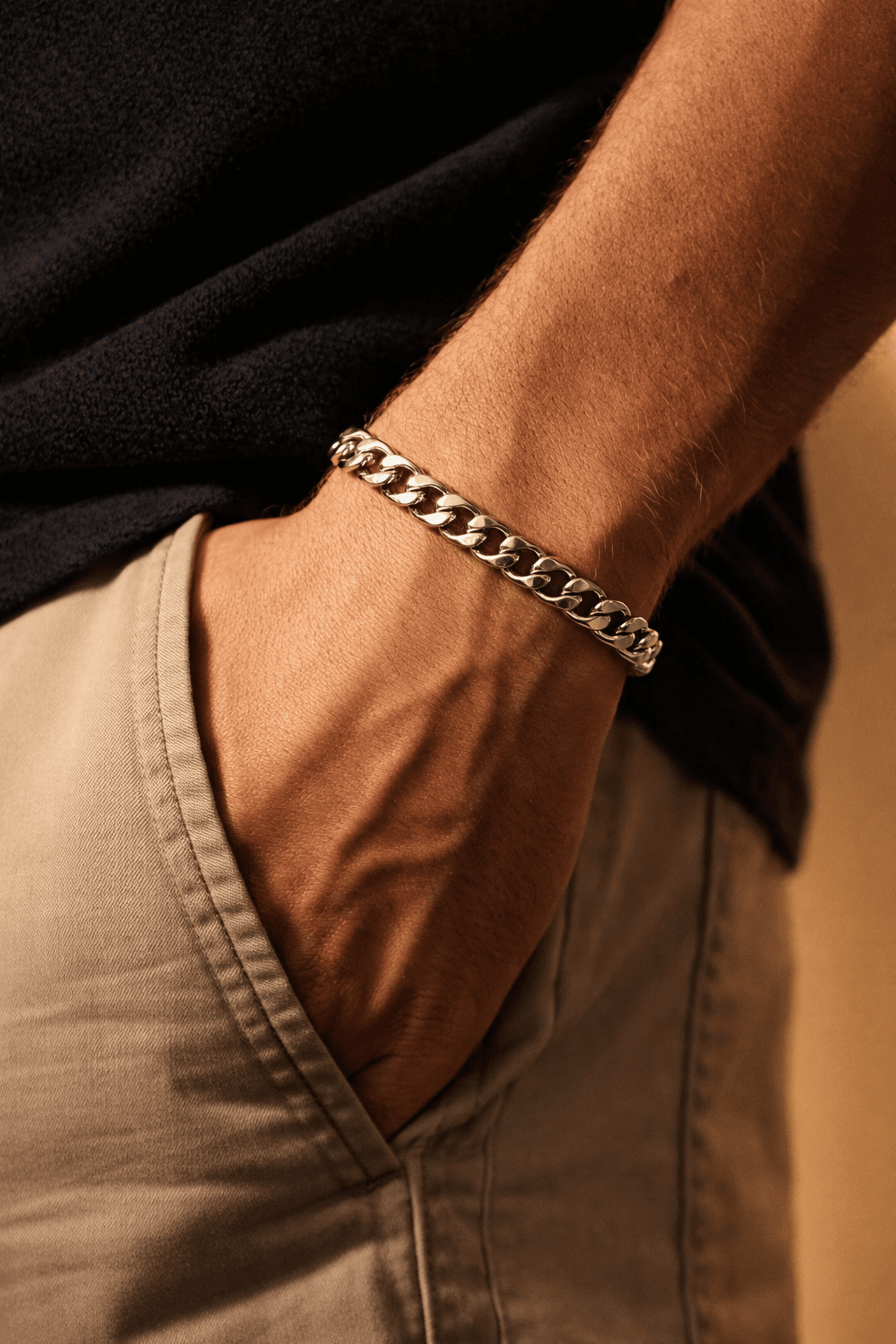 Stylish Cuban bracelet on men’s wrist – stainless steel chain bracelet for men in Pakistan, perfect for everyday wear